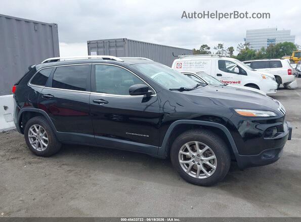 1C4PJMCB6HW619081 2017 JEEP CHEROKEE Black უკანა სალონის ხედი