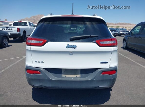 1C4PJMCB6JD559255 2018 JEEP CHEROKEE White 