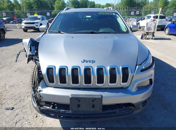 1C4PJMCB7HW617971 2017 JEEP CHEROKEE Silver Սալոնի հետևի տեսք