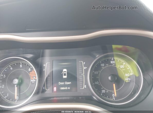 1C4PJMCB8HW520701 2017 JEEP CHEROKEE Gray Вид задніх сидінь