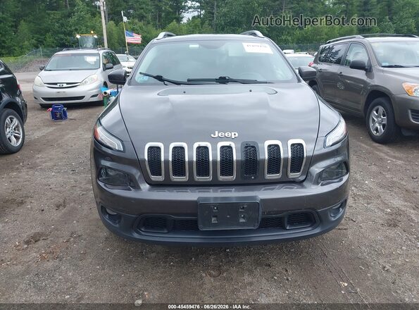1C4PJMCB8HW520701 2017 JEEP CHEROKEE Gray Вид щитка приладів