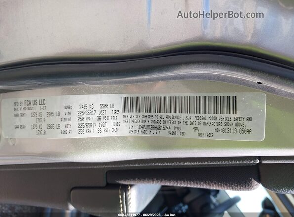 1C4PJMCB8HW615744 2017 JEEP CHEROKEE Silver Engine compartment view