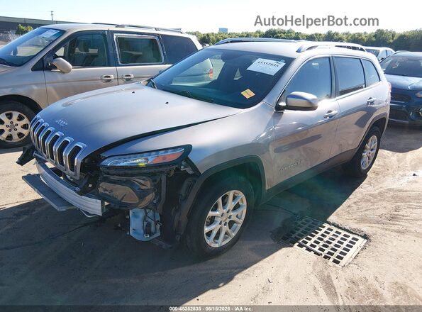 1C4PJMCB8JD515158 2018 JEEP CHEROKEE Silver 