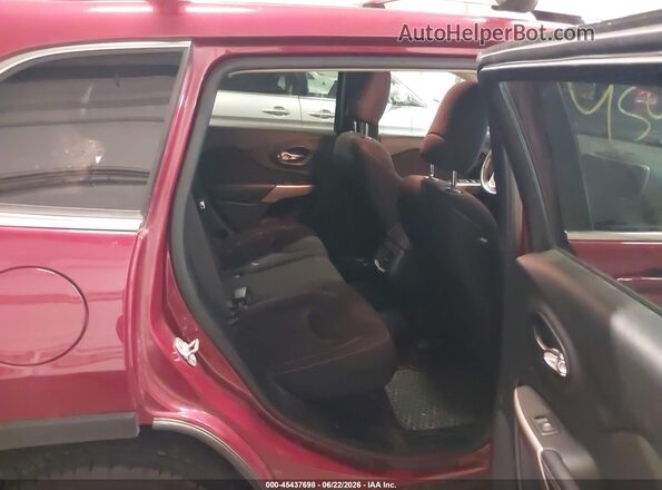 1C4PJMCB9HW647635 2017 JEEP CHEROKEE Maroon Widok naklejki z numerem VIN