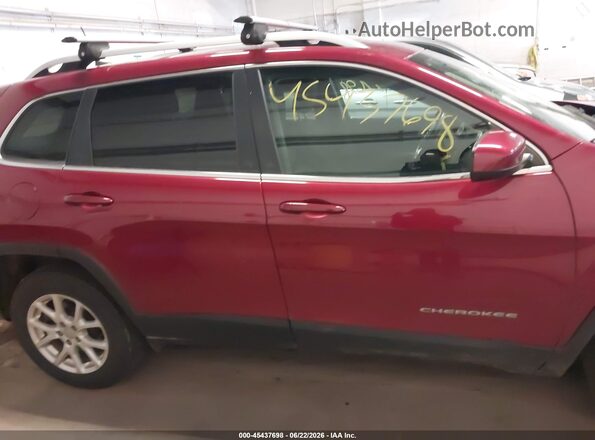 1C4PJMCB9HW647635 2017 JEEP CHEROKEE Maroon Widok wnętrza z tyłu