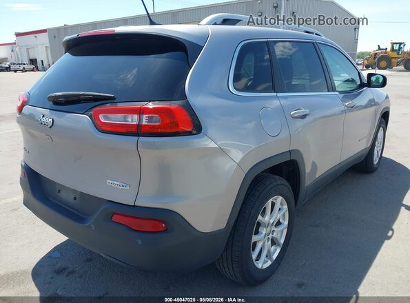 1C4PJMCB9JD528484 2018 JEEP CHEROKEE Silver 