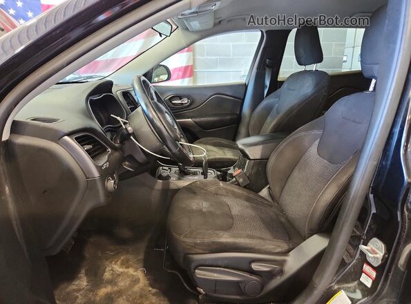 1C4PJMCB9KD351985 2019 JEEP CHEROKEE Black 