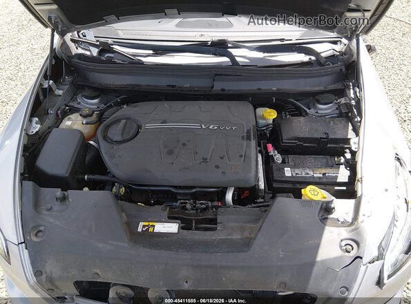 1C4PJMCS0HW570556 2017 JEEP CHEROKEE Gray Rear view