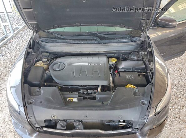 1C4PJMCS0HW576941 2017 JEEP CHEROKEE Black Engine compartment view