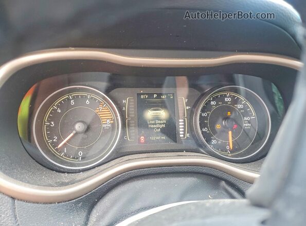 1C4PJMCS1GW215703 2016 JEEP CHEROKEE Red Vista del cuadro de instrumentos