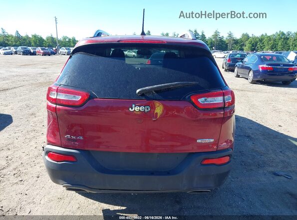 1C4PJMCS1HW579847 2017 JEEP CHEROKEE Red 