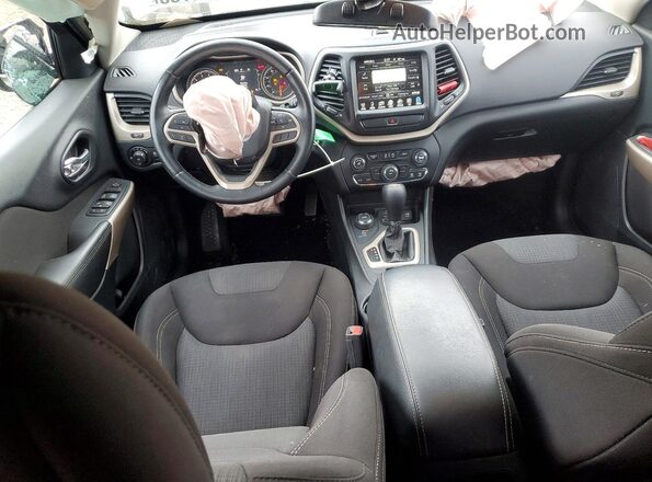 1C4PJMCS2HW620860 2017 JEEP CHEROKEE Gray Dashboard view