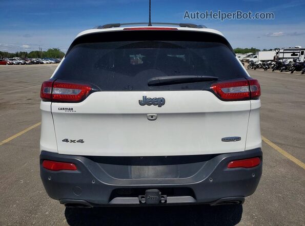 1C4PJMCS3HW665449 2017 JEEP CHEROKEE White უკანა ხედი