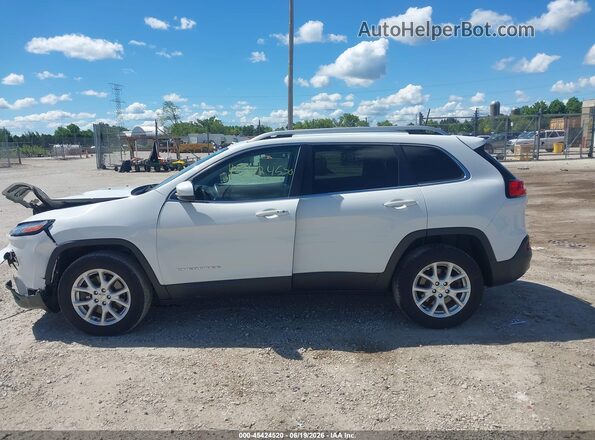 1C4PJMCS5GW132212 2016 JEEP CHEROKEE White 360 interior view