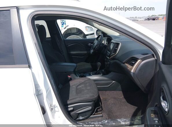 1C4PJMCS6GW267828 2016 JEEP CHEROKEE White წინა სალონის ხედი
