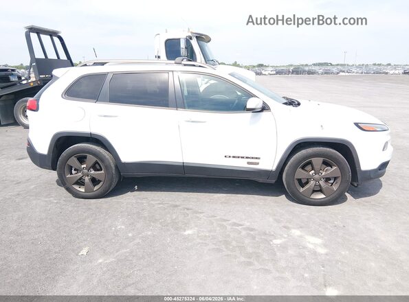 1C4PJMCS6GW267828 2016 JEEP CHEROKEE White უკანა სალონის ხედი
