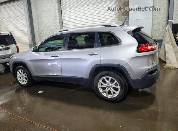 1C4PJMCS6HD238648 2017 JEEP CHEROKEE Silver Trasero izquierdo