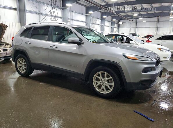 1C4PJMCS6HD238648 2017 JEEP CHEROKEE Silver Delantero derecho