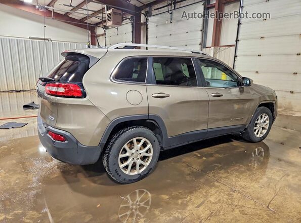 1C4PJMCS7GW255218 2016 JEEP CHEROKEE Brown 