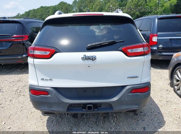 1C4PJMCS7HW605349 2017 JEEP CHEROKEE White 