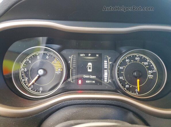 1C4PJMCS8GW278863 2016 JEEP CHEROKEE Silver 
