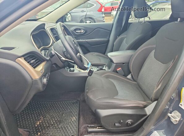 1C4PJMCS9HW509741 2017 JEEP CHEROKEE Blue Widok wnętrza z przodu