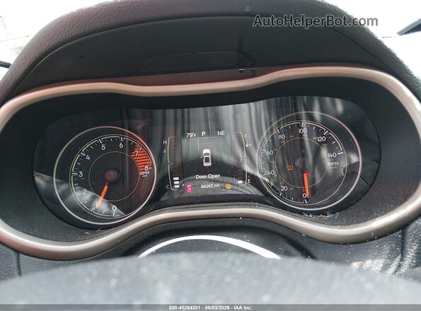 1C4PJMCS9HW611900 2017 JEEP CHEROKEE Black Vista de los asientos traseros