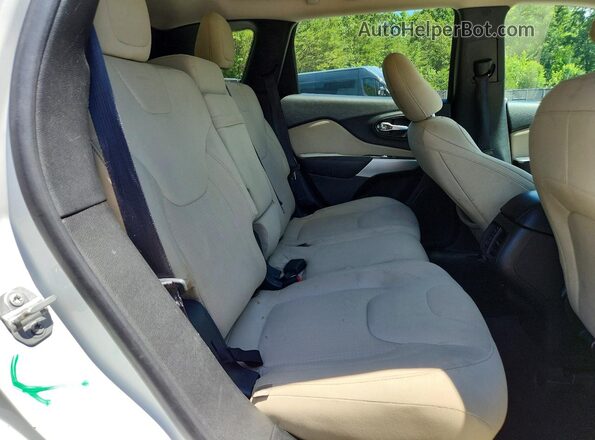 1C4PJMCSXHW576462 2017 JEEP CHEROKEE White Սալոնի հետևի տեսք