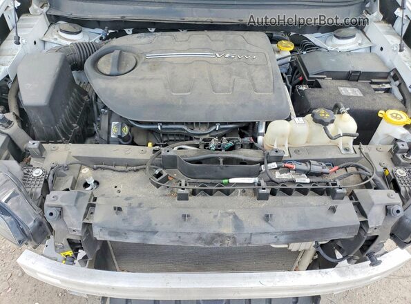 1C4PJMCX0KD254153 2019 JEEP CHEROKEE White 