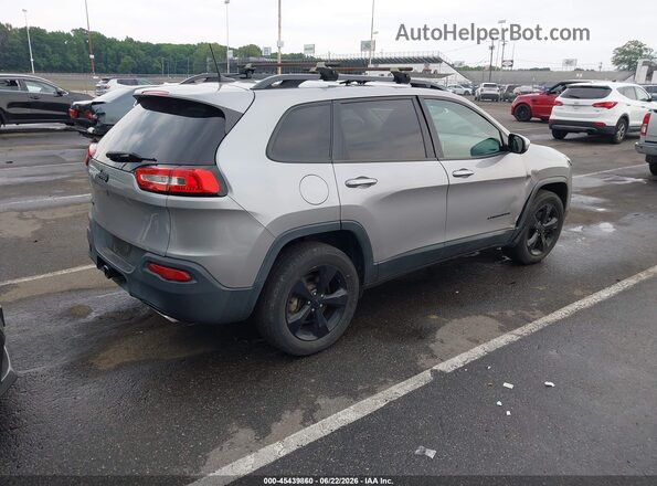 1C4PJMCX4JD527433 2018 JEEP CHEROKEE Gray Tył prawy