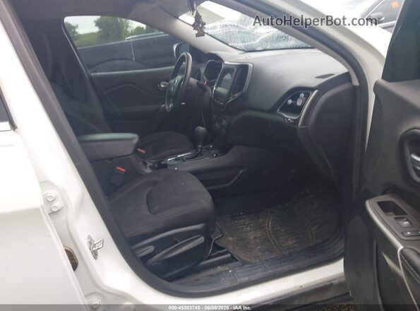 1C4PJMCX5KD441789 2019 JEEP CHEROKEE Белый Вид салона спереди