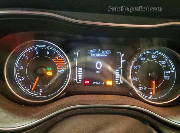 1C4PJMCX5LD567264 2020 JEEP CHEROKEE White ხელსაწყოთა პანელის ხედი
