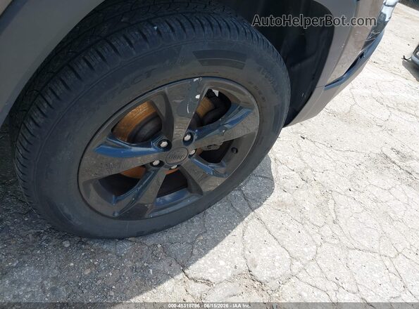 1C4PJMCX7JD500484 2018 JEEP CHEROKEE Gray ხელსაწყოთა პანელის ხედი