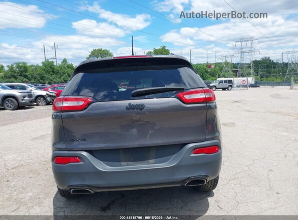 1C4PJMCX7JD500484 2018 JEEP CHEROKEE Gray 