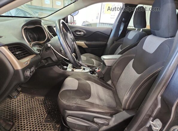 1C4PJMCX7JD601508 2018 JEEP CHEROKEE Charcoal Vista interior delantera