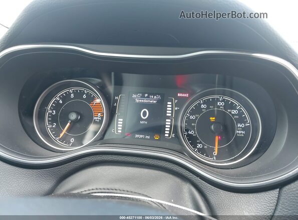 1C4PJMCX7ND533278 2022 JEEP CHEROKEE White Widok tylnych siedzeń