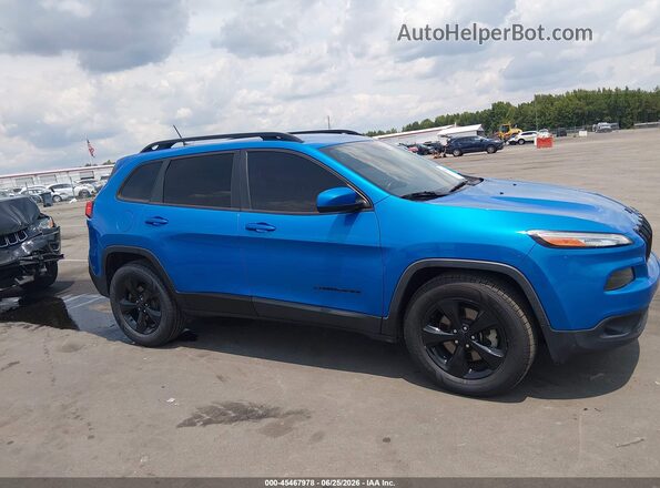 1C4PJMCX8JD549791 2018 JEEP CHEROKEE Синий Вид задней части салона