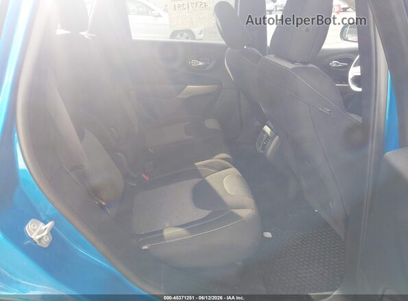 1C4PJMCX9JD546799 2018 JEEP CHEROKEE Blue Vista de la etiqueta del VIN
