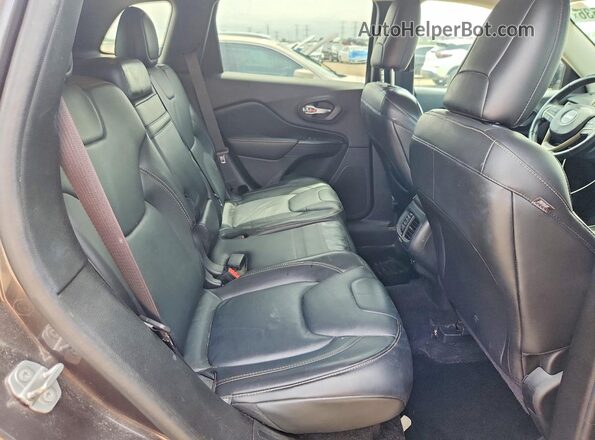 1C4PJMDB2GW154327 2016 JEEP CHEROKEE Gray Widok tylnych siedzeń