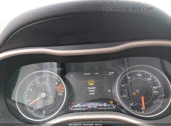 1C4PJMDB4HW520399 2017 JEEP CHEROKEE White Вид задніх сидінь