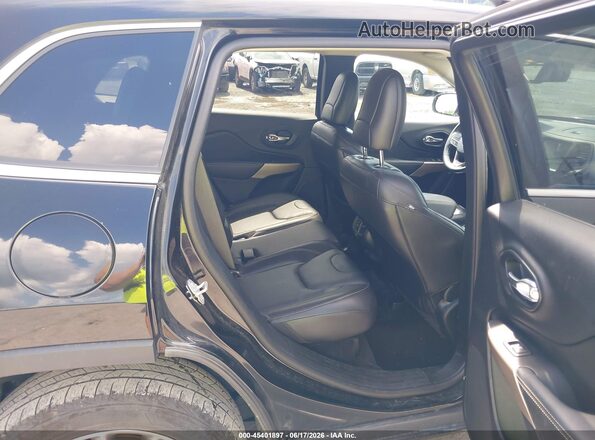 1C4PJMDB5HD227221 2017 JEEP CHEROKEE Black VIN կոդի պիտակի տեսք
