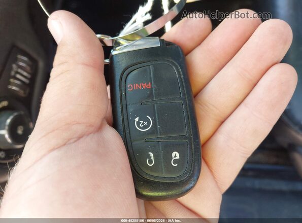 1C4PJMDB6GW270887 2016 JEEP CHEROKEE Red Vista del salpicadero