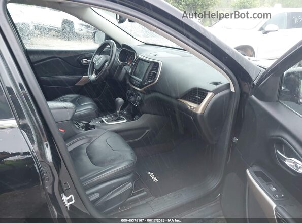 1C4PJMDB6HW634517 2017 JEEP CHEROKEE Black Вид салону спереду