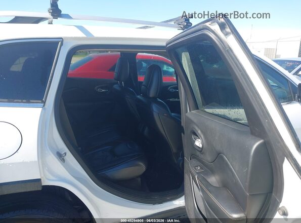 1C4PJMDB7GW339747 2016 JEEP CHEROKEE White 
