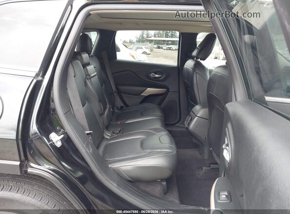 1C4PJMDB9HW622569 2017 JEEP CHEROKEE Black 