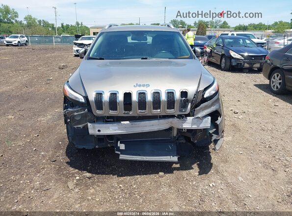 1C4PJMDB9HW638836 2017 JEEP CHEROKEE Gray Widok wnętrza z tyłu