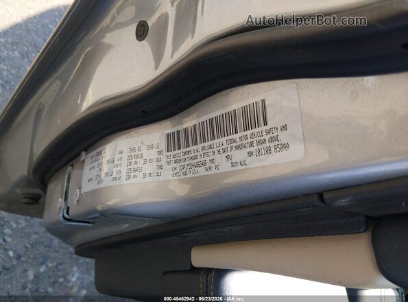 1C4PJMDBXHW563466 2017 JEEP CHEROKEE Gray Engine compartment view