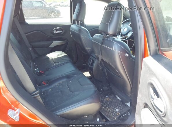 1C4PJMDN0MD170267 2021 JEEP CHEROKEE Orange Widok naklejki z numerem VIN