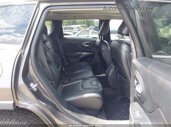 1C4PJMDN2KD237769 2019 JEEP CHEROKEE Gray VIN կոդի պիտակի տեսք