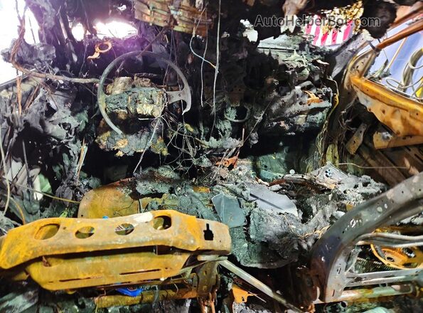 1C4PJMDN4KD320474 2019 JEEP CHEROKEE Burn Առջևի վահանակի տեսք